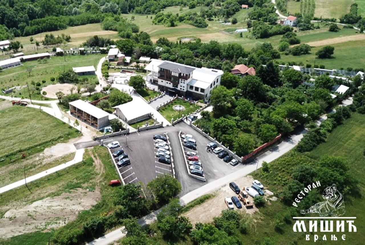 Zoo Misic Prenociste Hotel Vranje Exterior photo