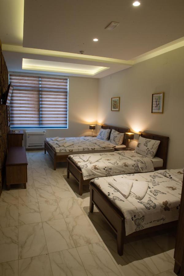 Zoo Misic Prenociste Hotel Vranje Exterior photo